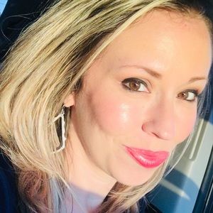 Meet your Posher, Mindy